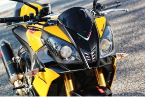 APRILIA TUONO V4R先入為主？No More﹗