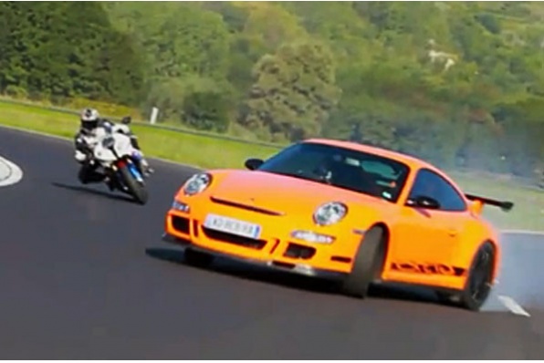 每日新聞 - BMW S 1000RR vs Porsche 997 GT3 RS 趣味的比拼
