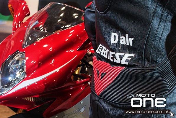 Dainese D-Air高科技氣囊皮衣