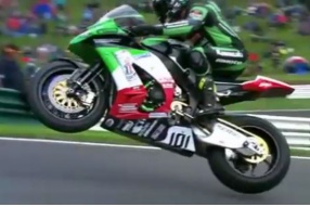 2012英國superbike Cadwell Park 「飛Jump」片段