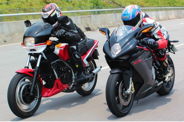 1983 HONDA MVX 250F & 2012 MV AGUSTA F3 675-劃時代巨變