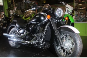 2013 Kawasaki VN900 Classic Special Edition - 黑白配