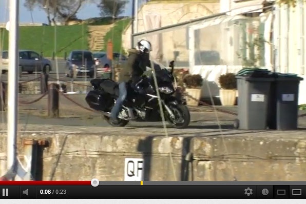 心痛2013 YAMAHA FJR1300-高性能巡航跑車墜船實錄