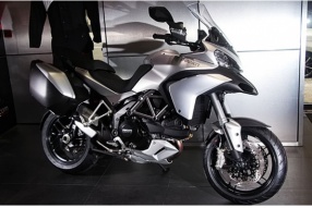 2013 Ducati Multistrada 1200S Touring-高科技運動巡航