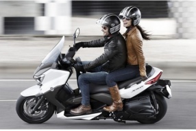 2013 YAMAHA X-MAX 400－加強城市戰鬥力