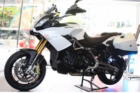 2013 Aprilia Caponord 1200 TRAVEL PACK－高性能冒險車抵港