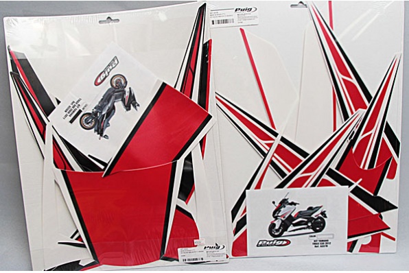 PUIG T-MAX 530 黑與白車身拉花貼紙