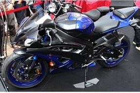 Yamaha新三缸與賽藍力量 - 2013香港電單車節