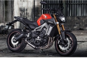 YAMAHA MT-09 Sport & Touring Version 原廠改裝部件 - 可供訂購