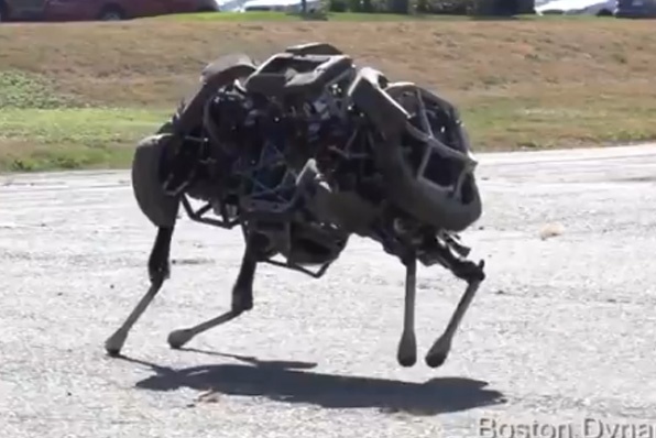 2衝機械獸－25.75km/h最高奔走速度