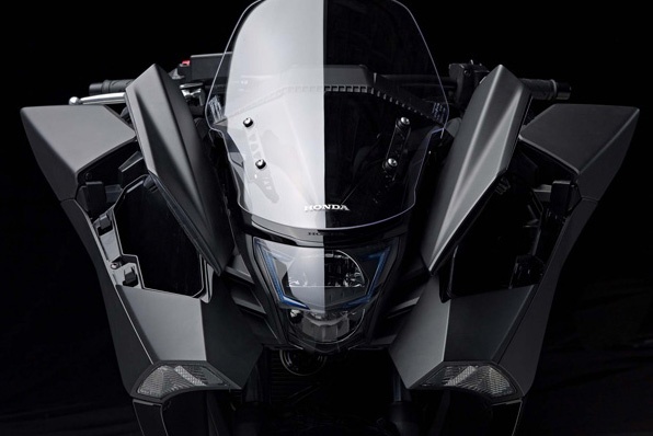 Honda NM4 Vultus－超前衛電單車