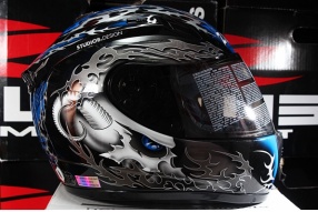 ZEUS ZS-2000A HELMET 魔鬼拉花頭盔新色抵港