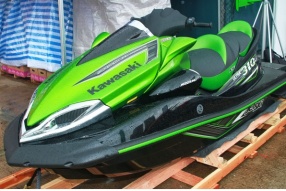 Kawasaki JetSki 首創增壓 310匹馬力- 2014香港黃金海岸遊艇展覽會