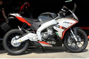 2014 Aprilia RS4-125 #bearacer 限量特別版 - 接受預訂