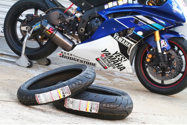 新款BRIDGESTONE S20 Evo街胎-賽道高速測試