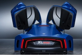 Volkswagen XL SPORT－200匹DUCATI 1199 SUPERLEGGERA引擎 