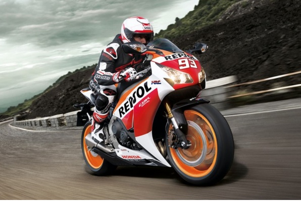 2015 HONDA CBR1000RR REPSOL SP－93馬坤斯Motogp花即將抵港