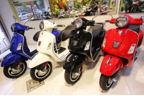 2015 Vespa GTS300ie Super - 循跡鐵殼羊四色共賞