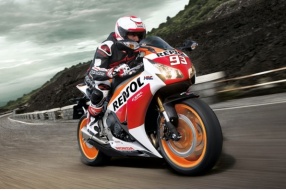 2015 HONDA CBR1000RR REPSOL SP－93馬坤斯Motogp花即將抵港