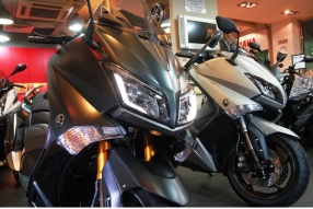 2015 Yamaha T-MAX 530  IRON MAX 與標準版 - 極速抵港