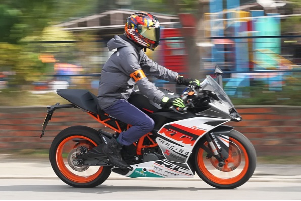 2015 KTM RC390/RC200 純種小跑試車日