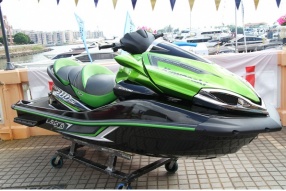 KAWASAKI JETSKI水上電單車 - 2015黃金海岸遊艇展覽會