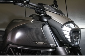 2015 DUCATI DIAVEL Titanium－限量500台鈦合金版抵港