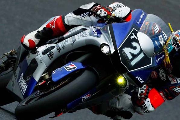 2015鈴鹿八耐速報-YAMAHA打破圈速紀錄排頭位出賽~