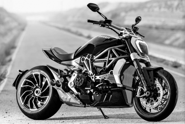 2016 Ducati XDiavel S-可玩彈射起步的扭力王