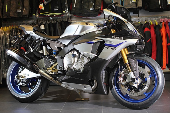 YAMAHA YZF-R1M 改裝篇│亞林電單車行