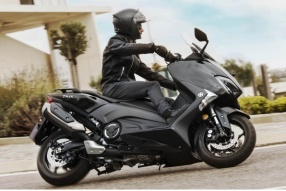 2017 YAMAHA TMAX 標準版/DX/SX-三大版本