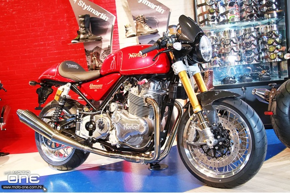2017 NORTON COMMANDO 961 CAFE RACER MK II & SPORT MK II 現代科技的復古車新色抵港