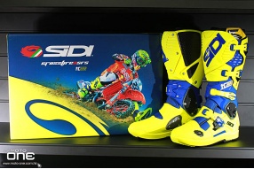 SIDI Crossfire 3 SRS TC222 Antonio Cairoli 特別限量版 - 越野皇者Tony Cairoli的賽車皮靴