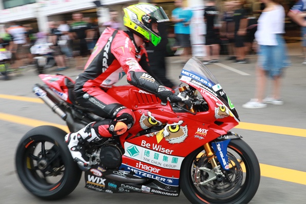 DUCATI車手歐文取得首場排位賽第一名-2017澳門格電