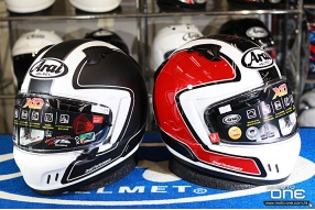 ARAI XD OUTLINE RED / BLACK - 搭配Harley Davidson或Ducati XDiavel等電單車款式的全面頭盔