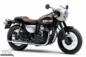 2019 KAWASAKI W800 CAFE & STREET