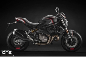 2019 DUCATI Monster 821 Stealth特別版-向第一代Monster致敬