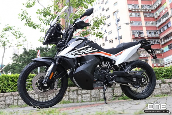 2019 KTM 790 ADVENTURE-中量級歷奇車新貴