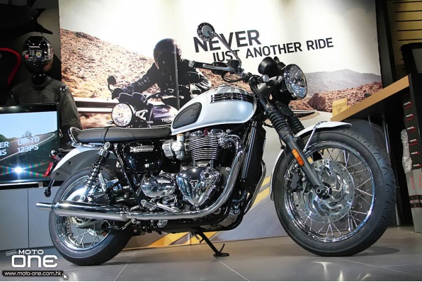 2019 Triumph Bonneville T120 Diamond / ACE 閃亮與黑魂‧兩款限量特別版