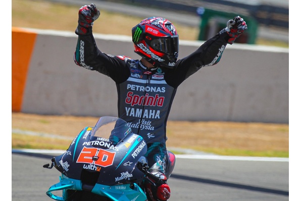 MOTOGP法國車手Fabio Quartararo-Scorpion EXO-R1 AIR頭盔介紹