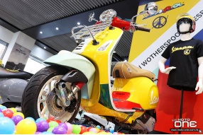 2020 Vespa Primavera Sean Wotherspoon - 80年代萬花筒彩色配搭