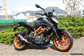 2021 KTM 390 DUKE 銀黑新色抵港