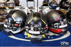 ARAI RAPIDE-NEO SPEEDBLOCK 簡約復古格紋拉花個性頭盔 (紅、黃、白三色) - 鴻興發售