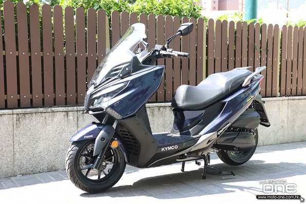 2022 KYMCO X-TOWN CT300i 全新時尚實用豪華綿羊抵港