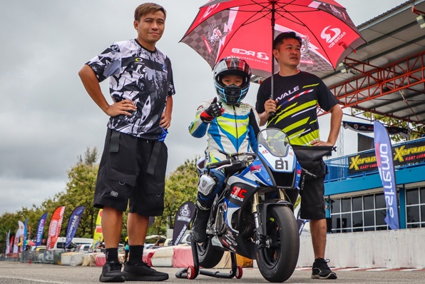 張恩榤首戰MotoGP搖籃賽-邊度跌,邊度起番身