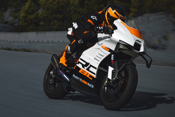 2024 KTM RC8C-限量100部賽道玩具