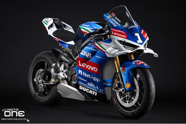 極緻限量版2025 DUCATI Panigale V4 Tricolore Italia 改用乾式離合器、碳纖輪框及MotoGP冠軍拉花-限量163部