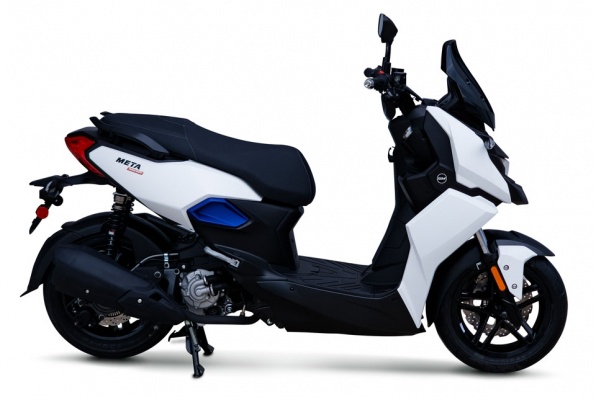 2026年新款 AEON STR300 X (接受預訂) 新設計以[ X ]為主題