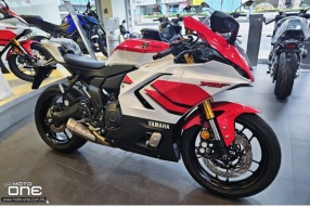 2026 YAMAHA YZF-R7 70週年紀念版 - 電子裝備與硬件齊升級