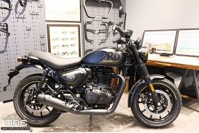 2026 Royal Enfield Hunter 350 年輕化城市、復古風格入門街車 售價 HK$38,500 至 HK$39,500 (車色顏色而定)